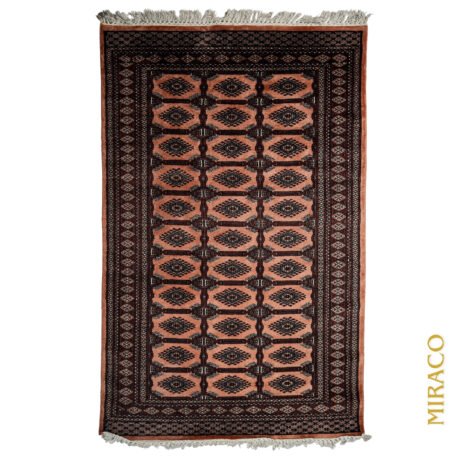 Bukhara – A Timeless Woolen Treasure in Pink